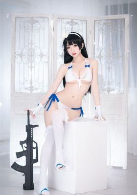 李老汉挺进小雪的嫩苞在线观看_720完整视频观看